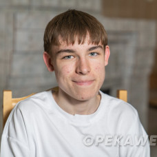 Максим