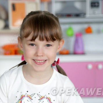 Полина